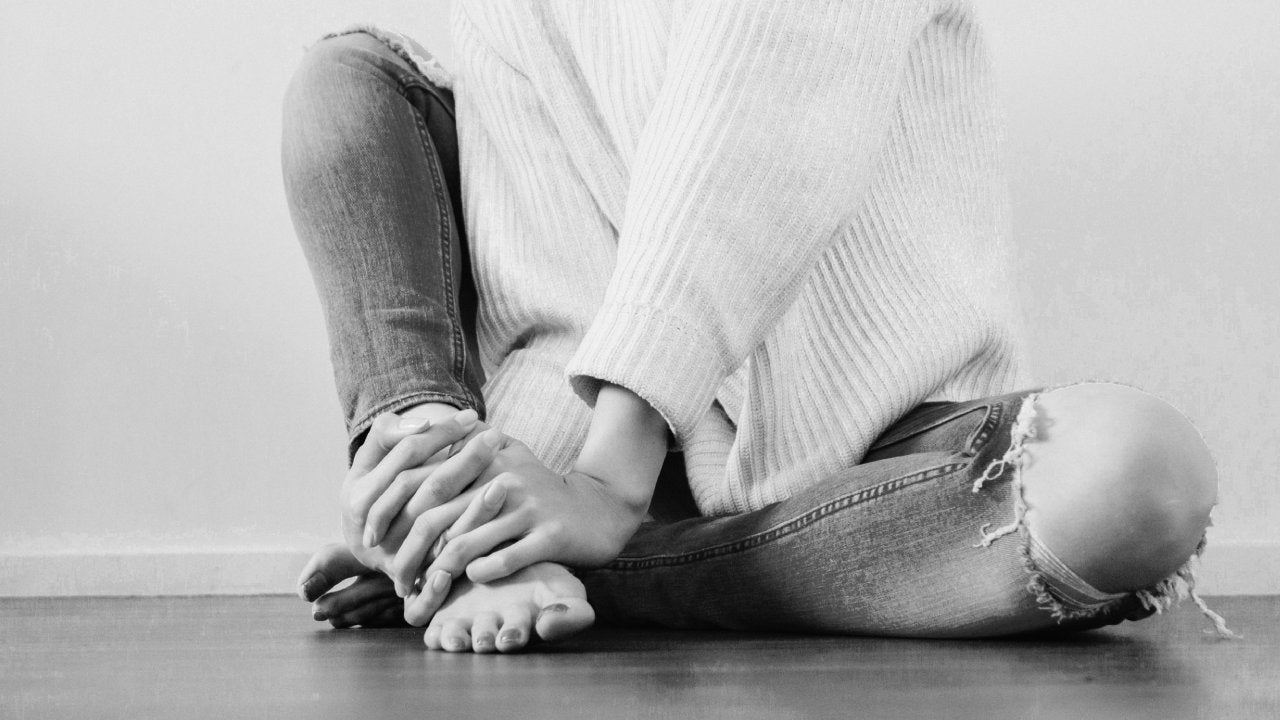 person curious about early diabetic foot problems