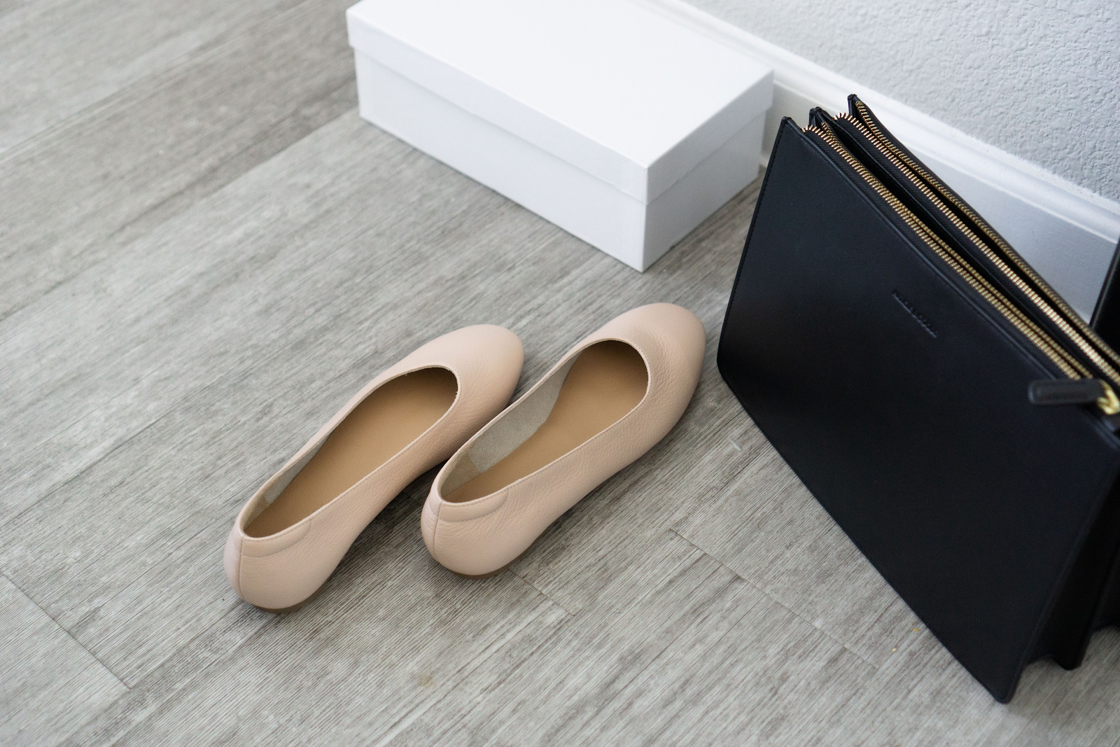 Women’s Essential Flats, How To Wear Them Comfortably, and More