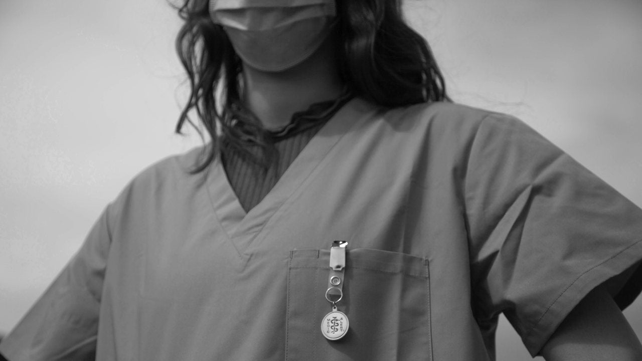 nurse wondering what shoes to wear for long shifts