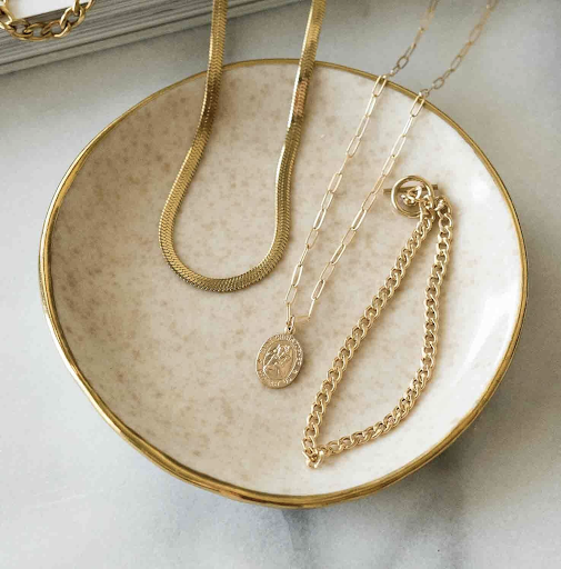 The Ultimate Bracelet Wearing Guide for Women