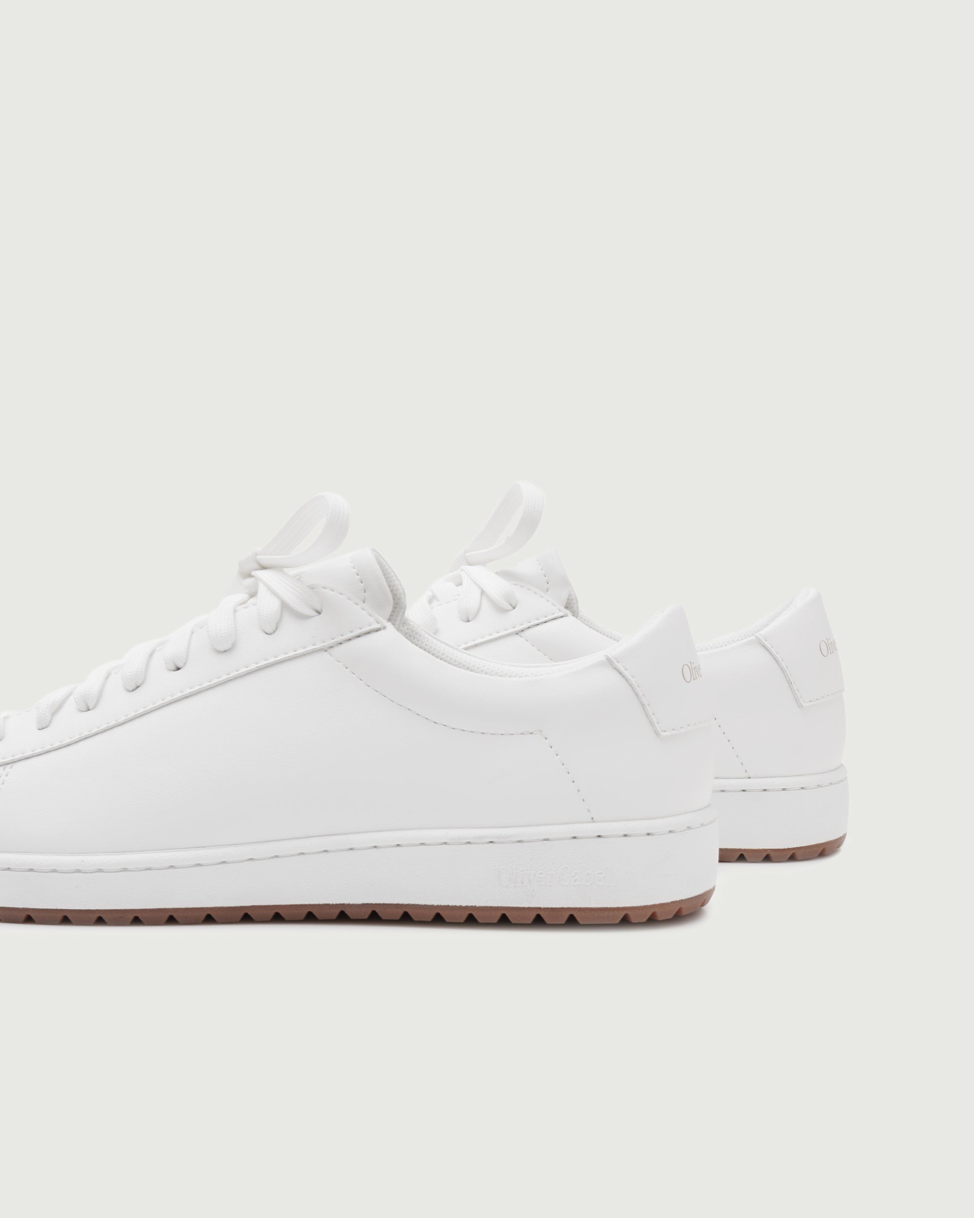 Low 1 Golf | White Gum