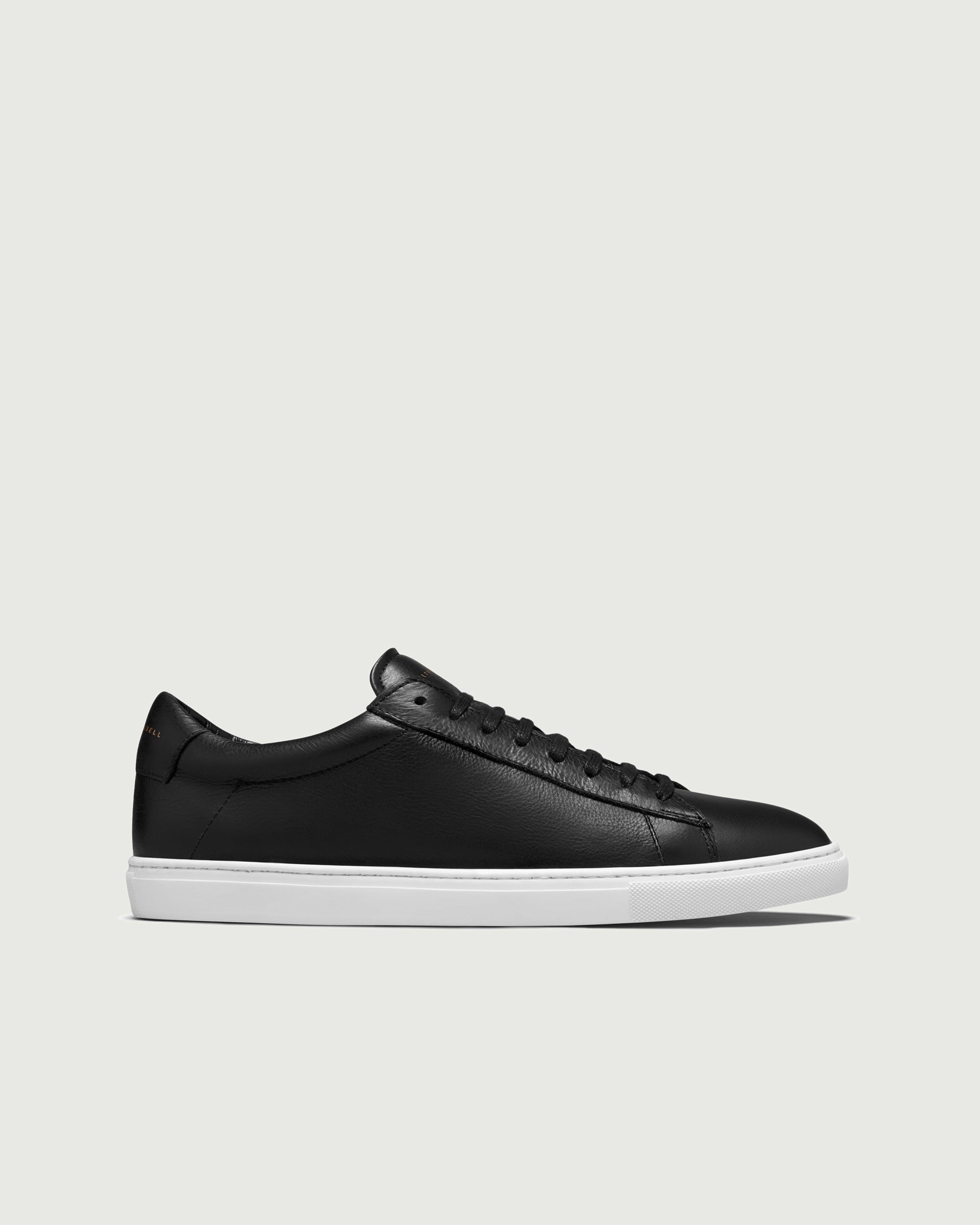 Low 1 Black (Orthopedic) Oliver Cabell