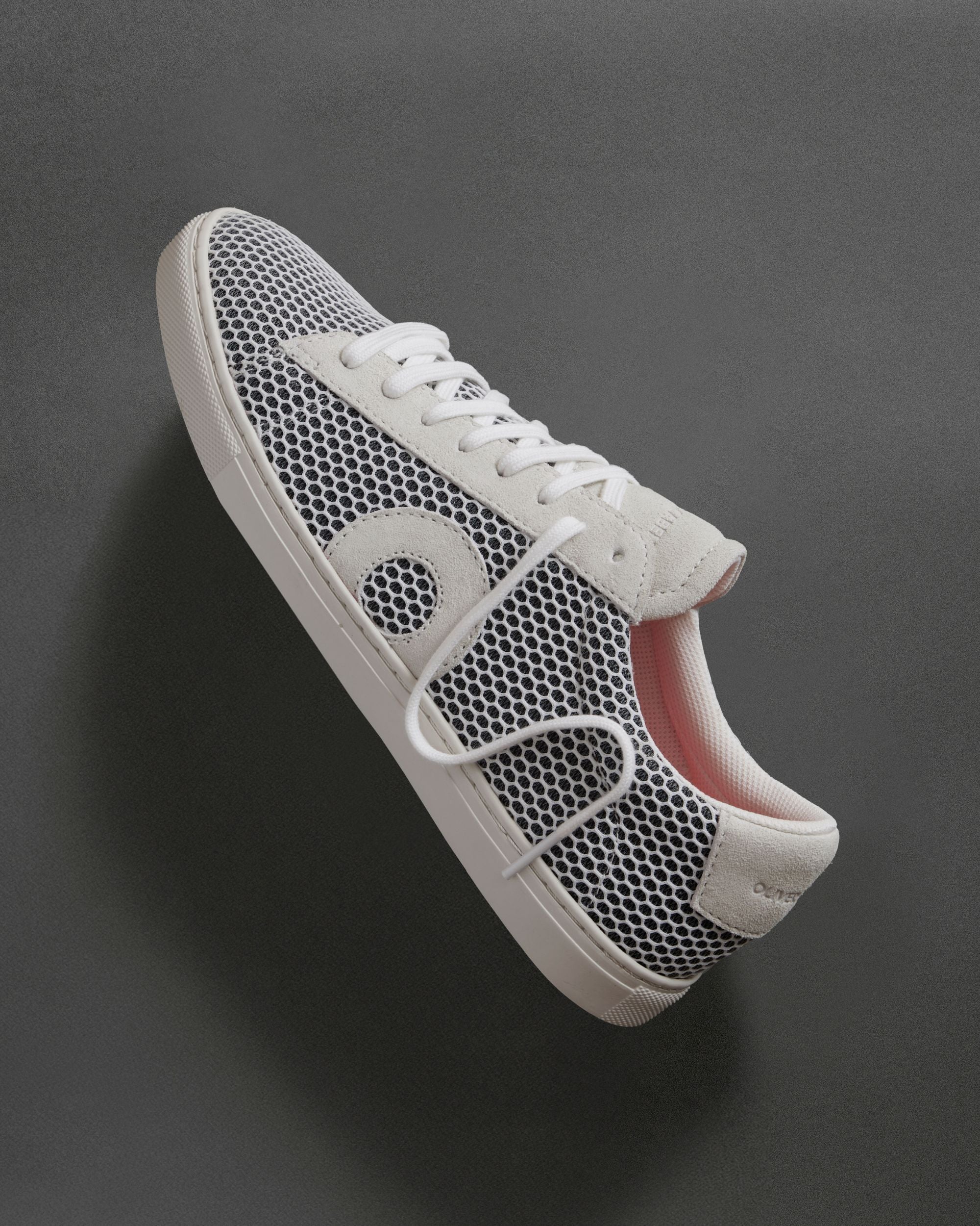 Low 1 | Carbon (Orthopedic)
