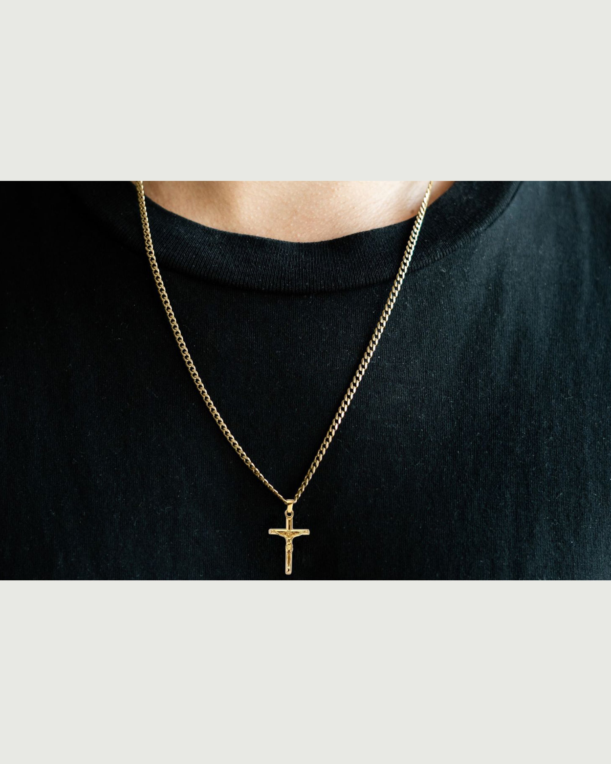 Cross Pendant Necklace Gold
