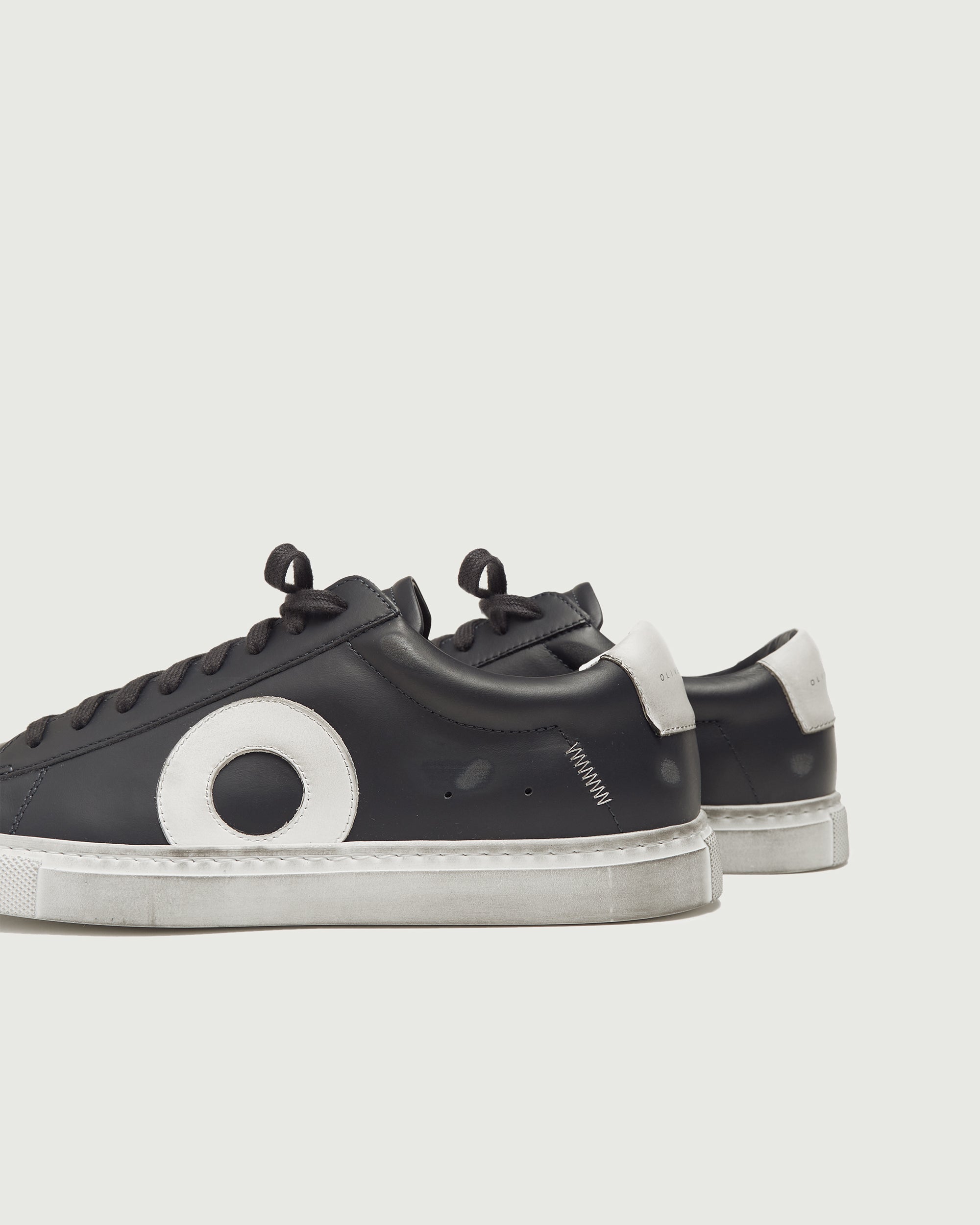 Low 1 | Oxford