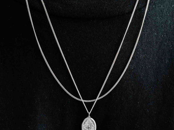 Does Wearing A Silver Chain Necklace Have Health Benefits?
