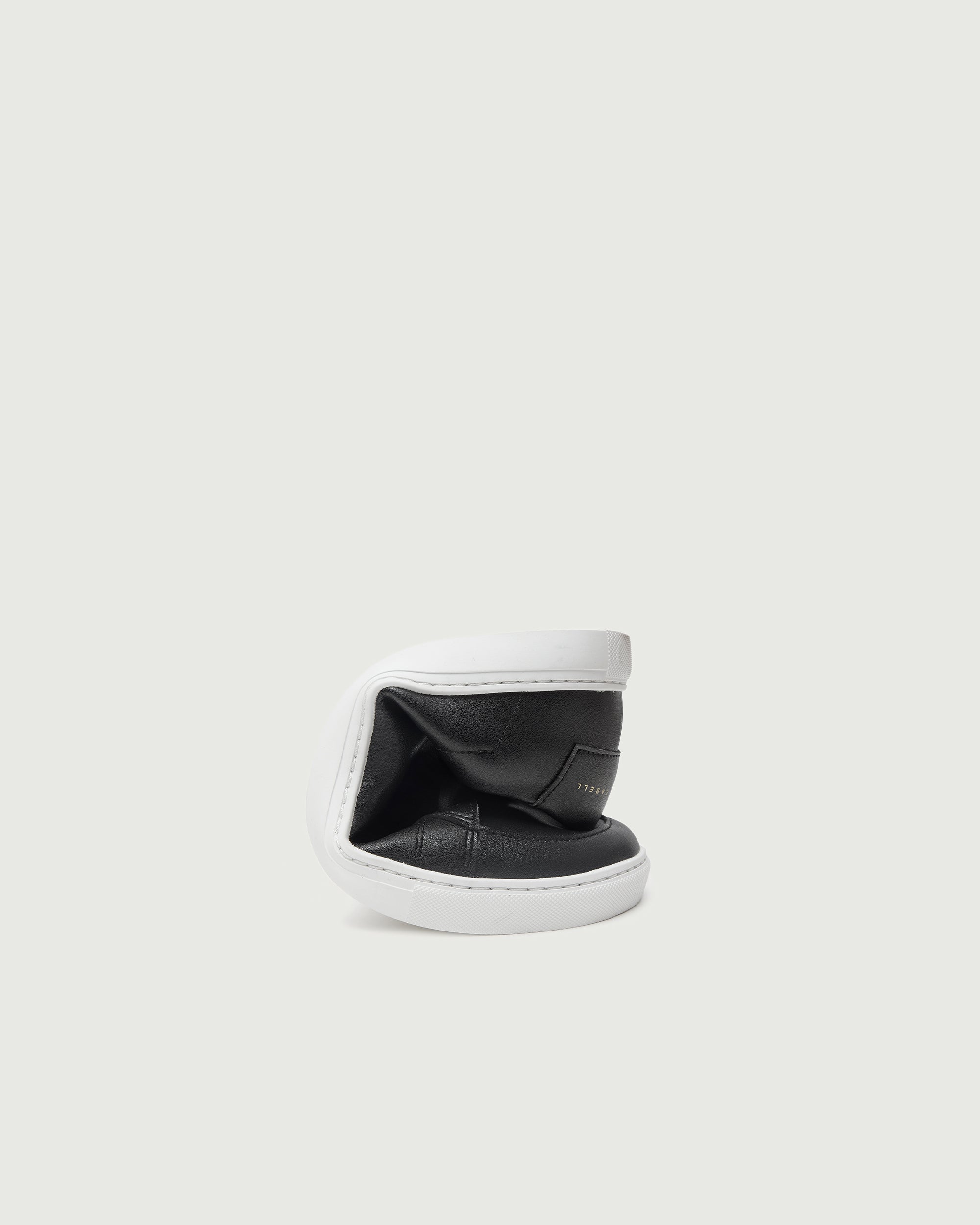Low 1 | Black (Barefoot)