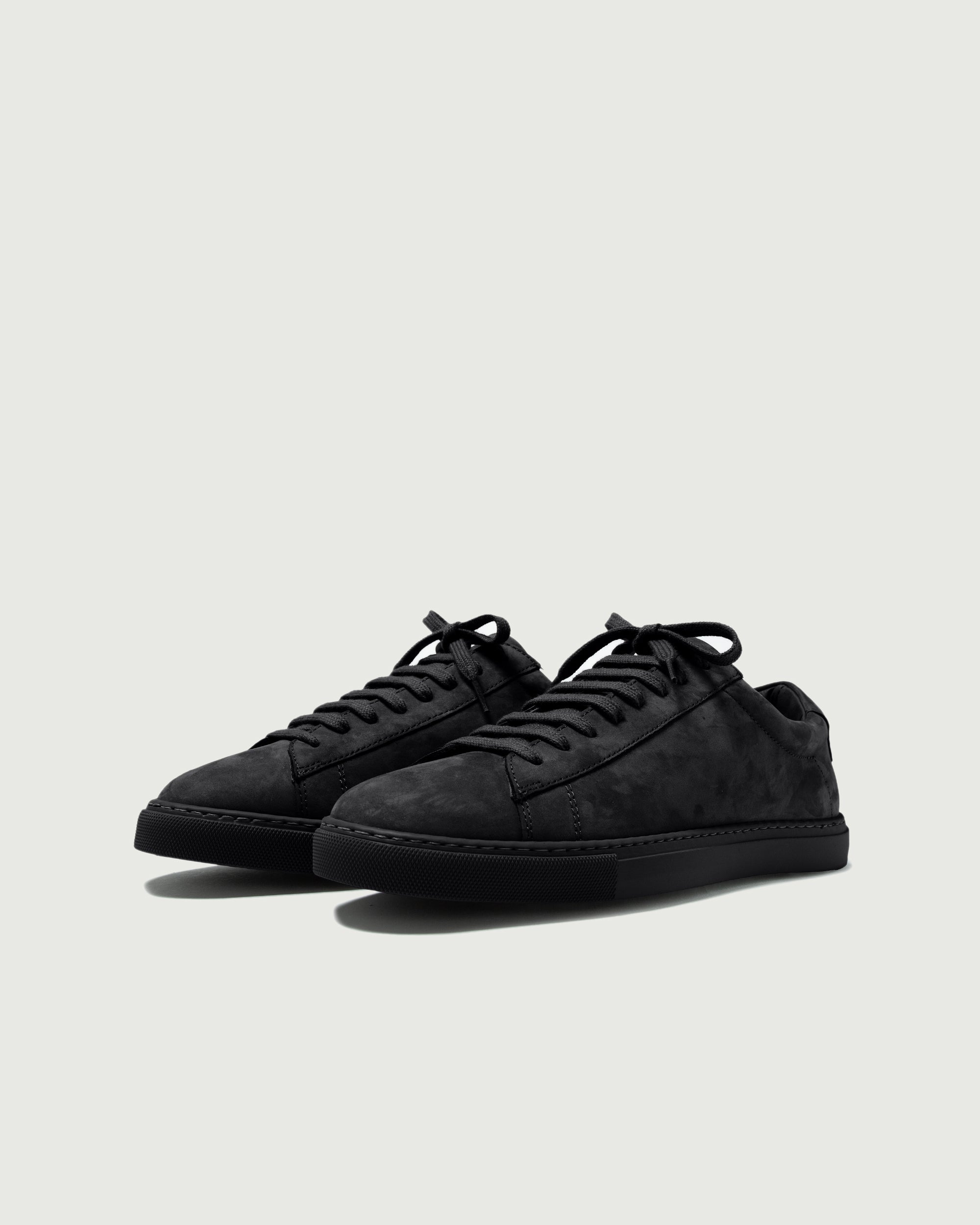 Low 1 | Black Nubuck