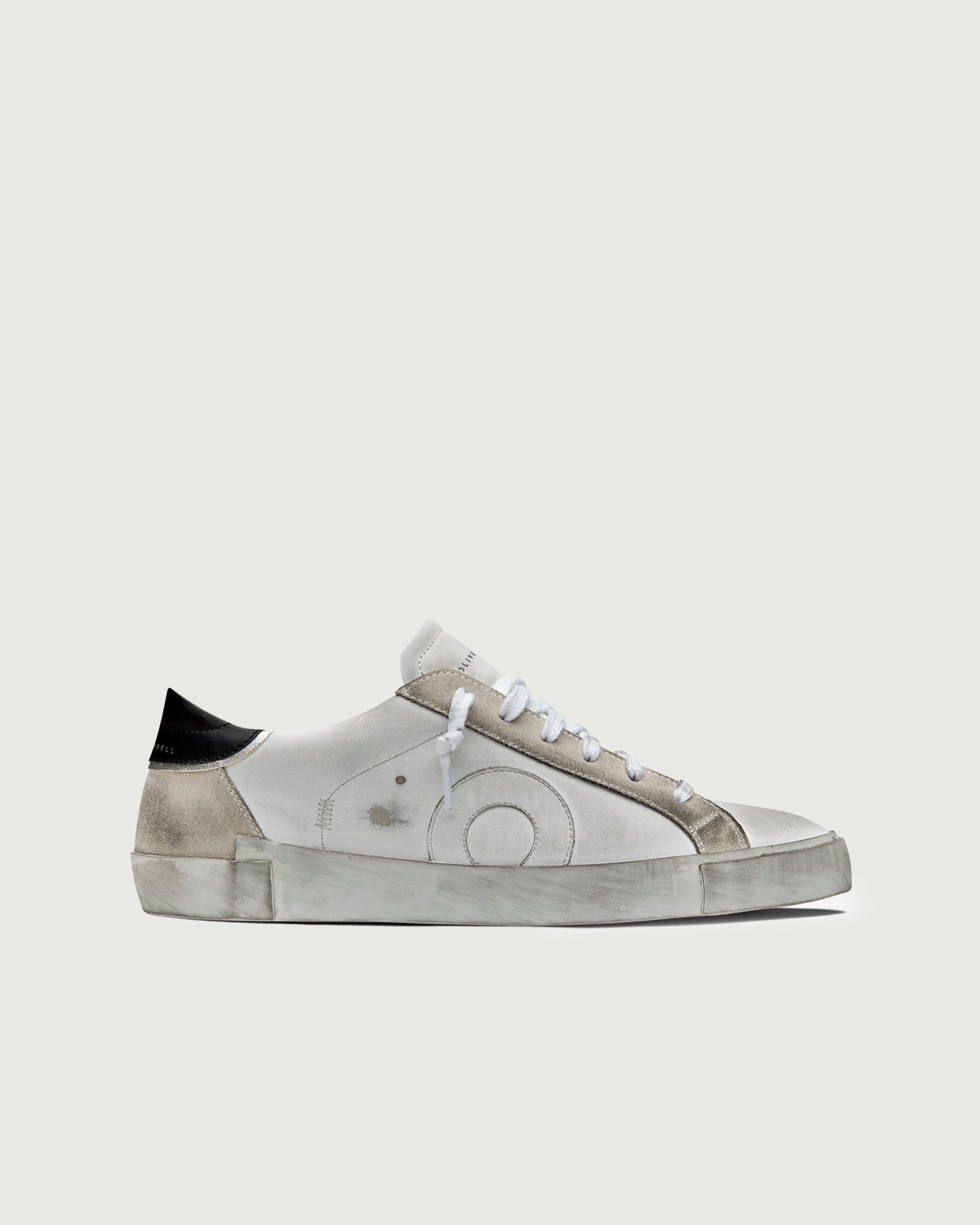 Demi | White