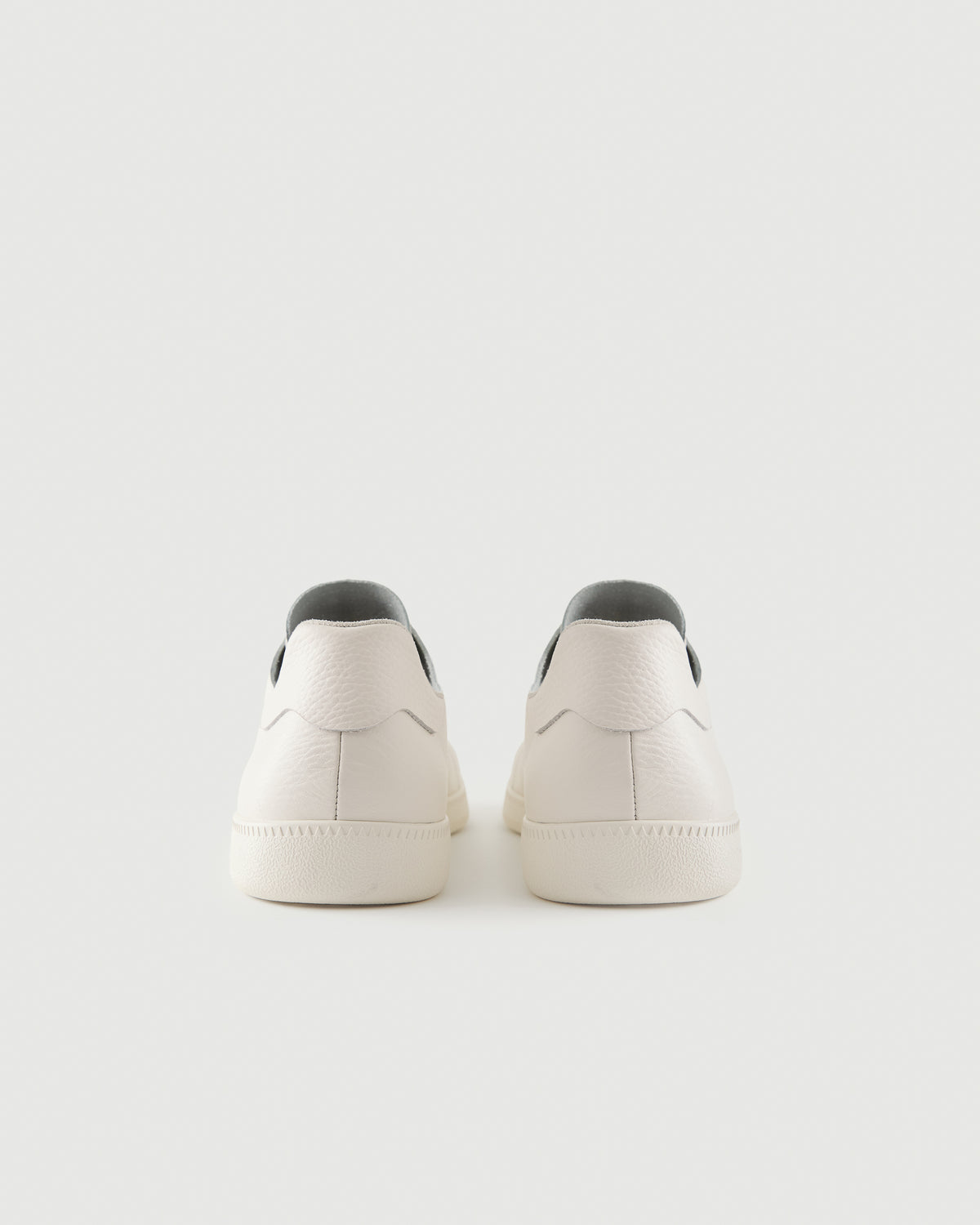 GAT DS | Ivory