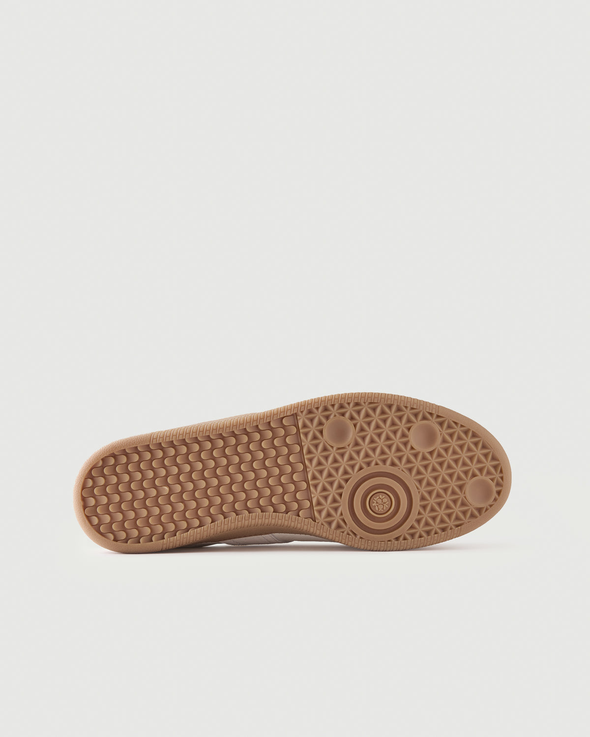 GAT | White / Gum