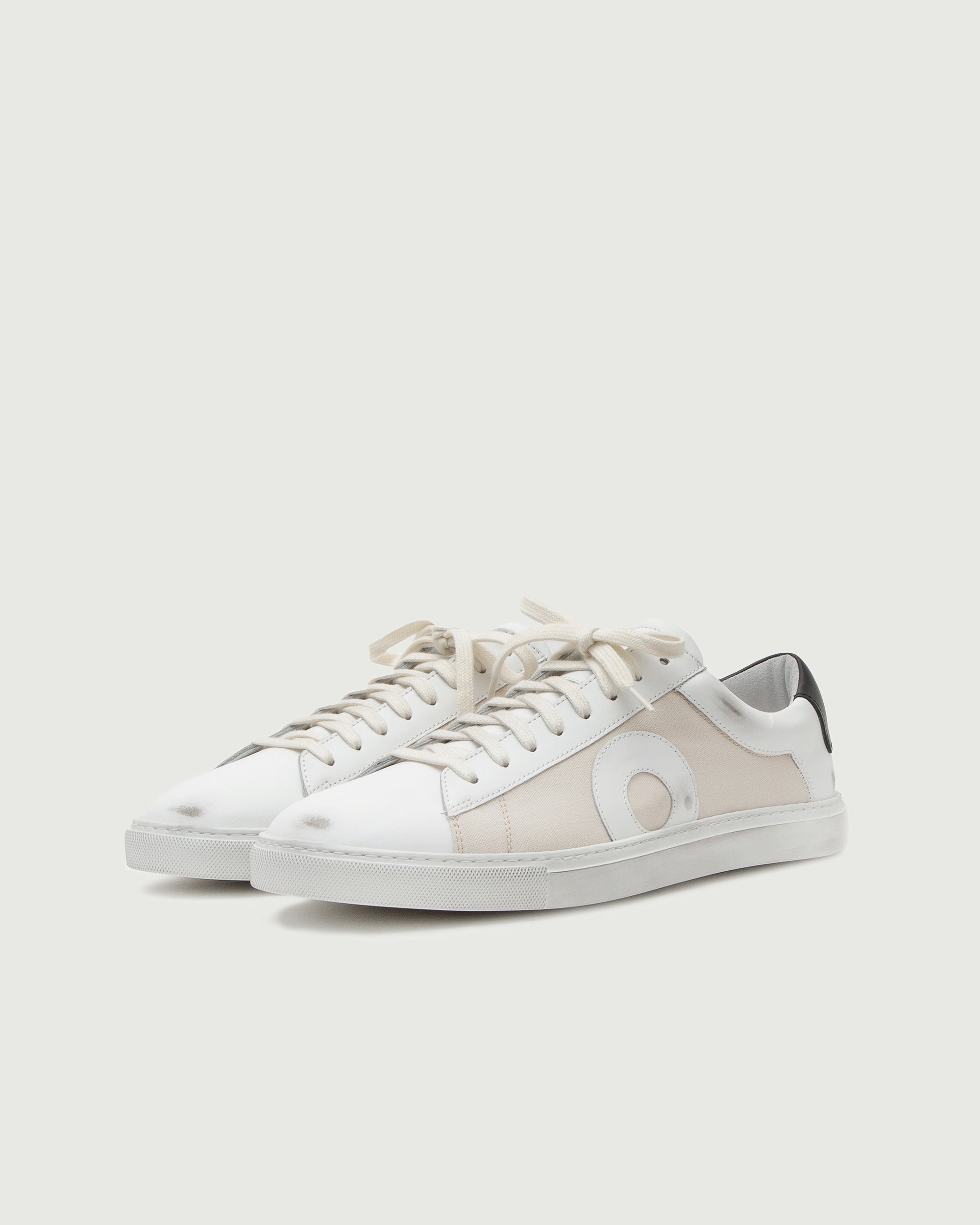 Low 1 | Parchment