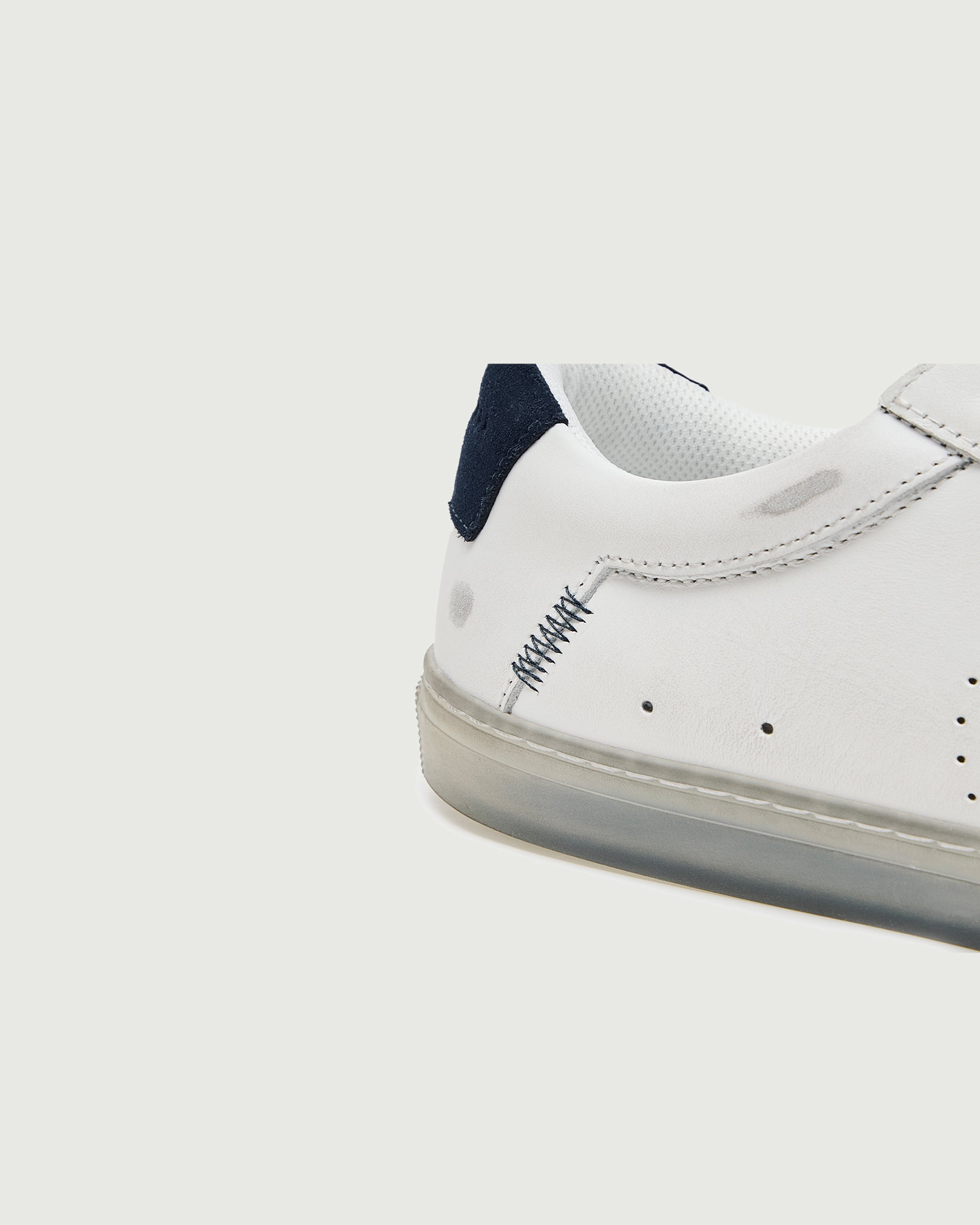 Low 1 | Navy Yin Yang Subdued – Oliver Cabell