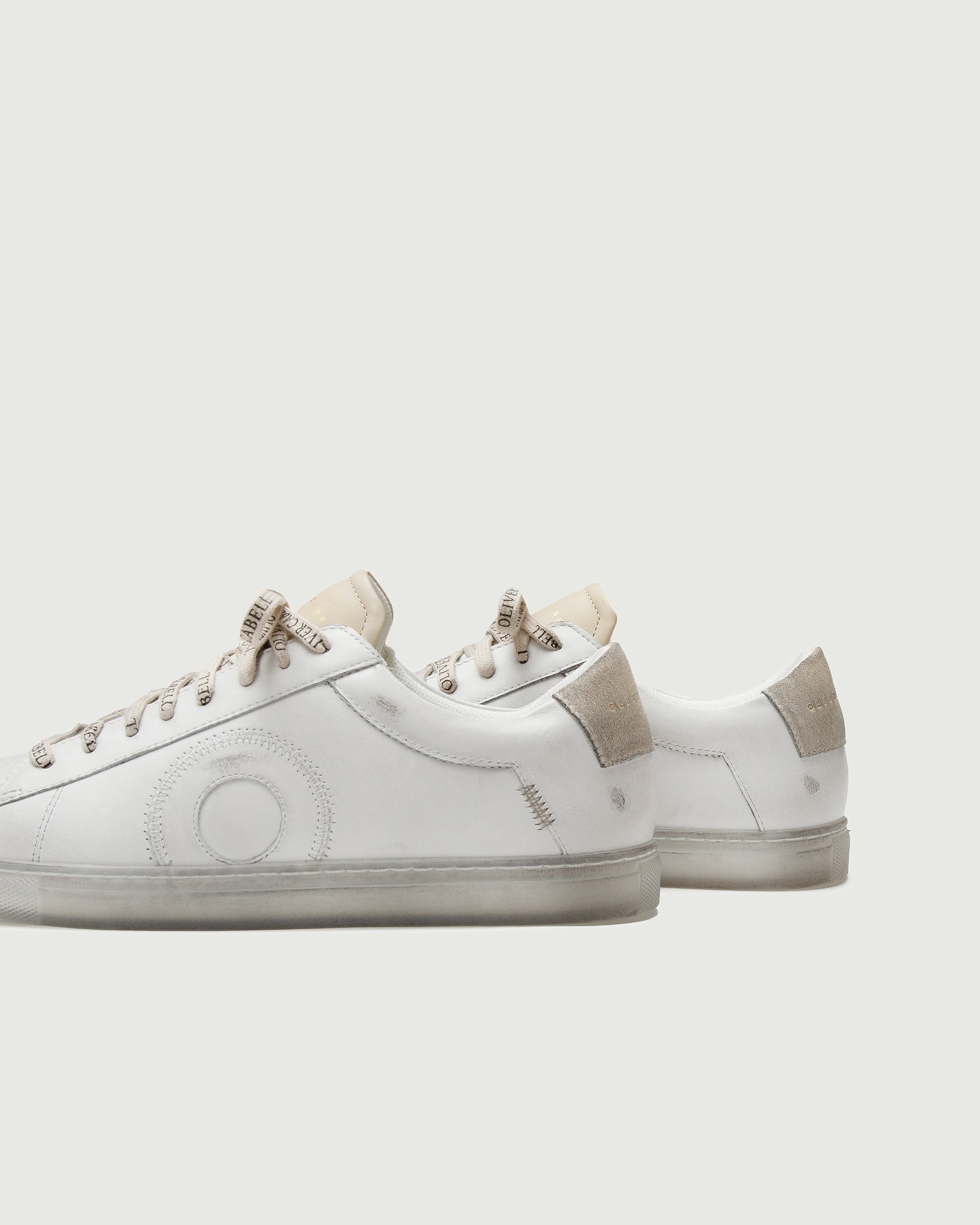 Low 1 | Sand Yin Yang – Oliver Cabell