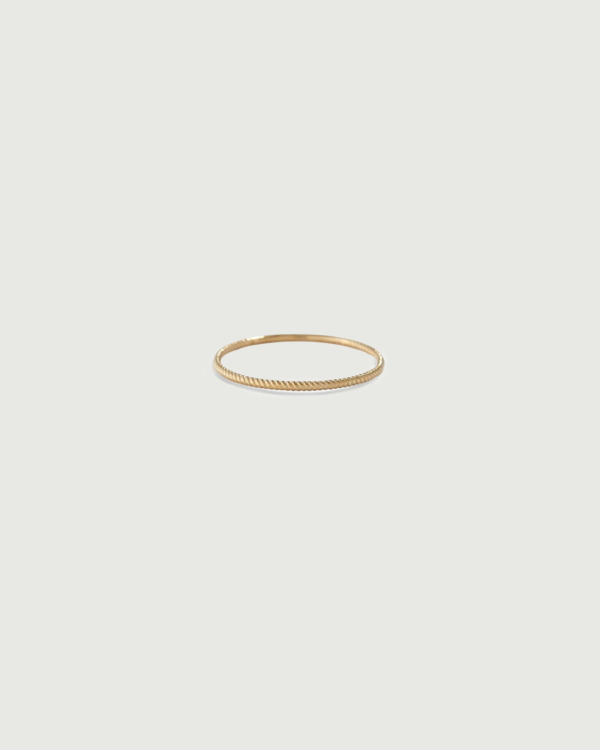 Twist Ring | Gold