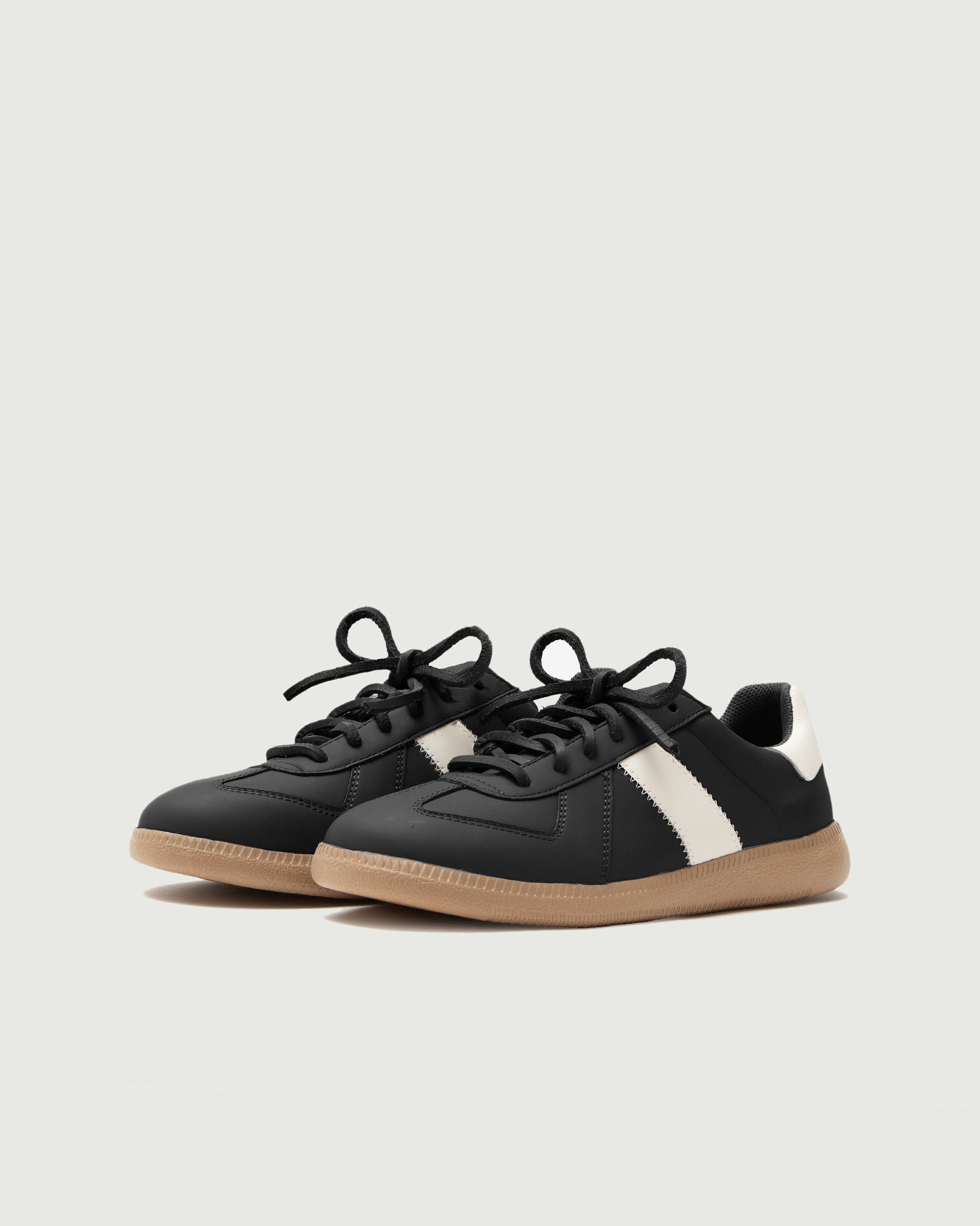 GAT | Matte Black
