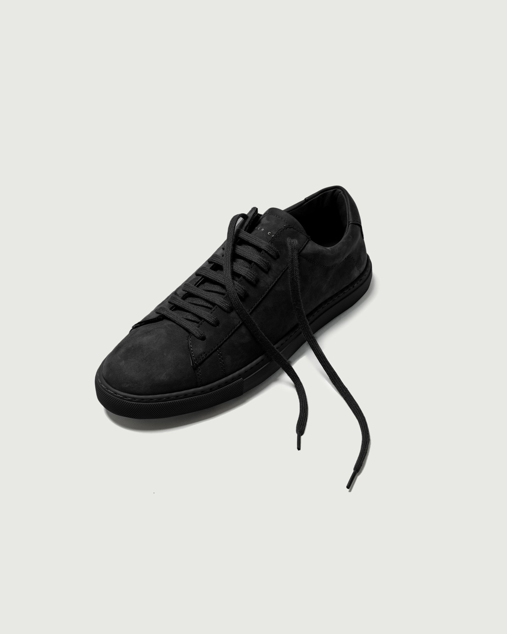 Low 1 | Black Nubuck