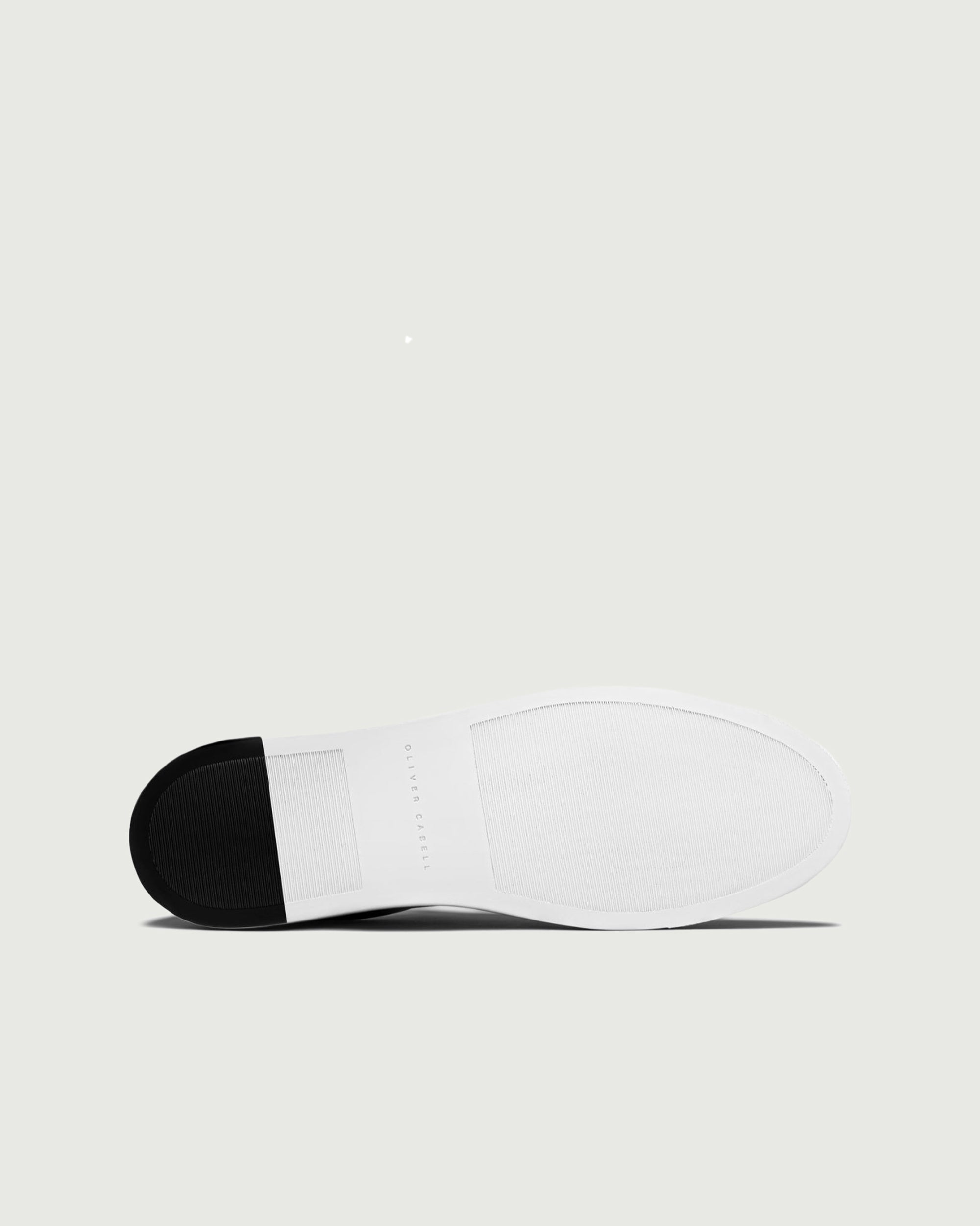 Uncrate x Oliver Cabell