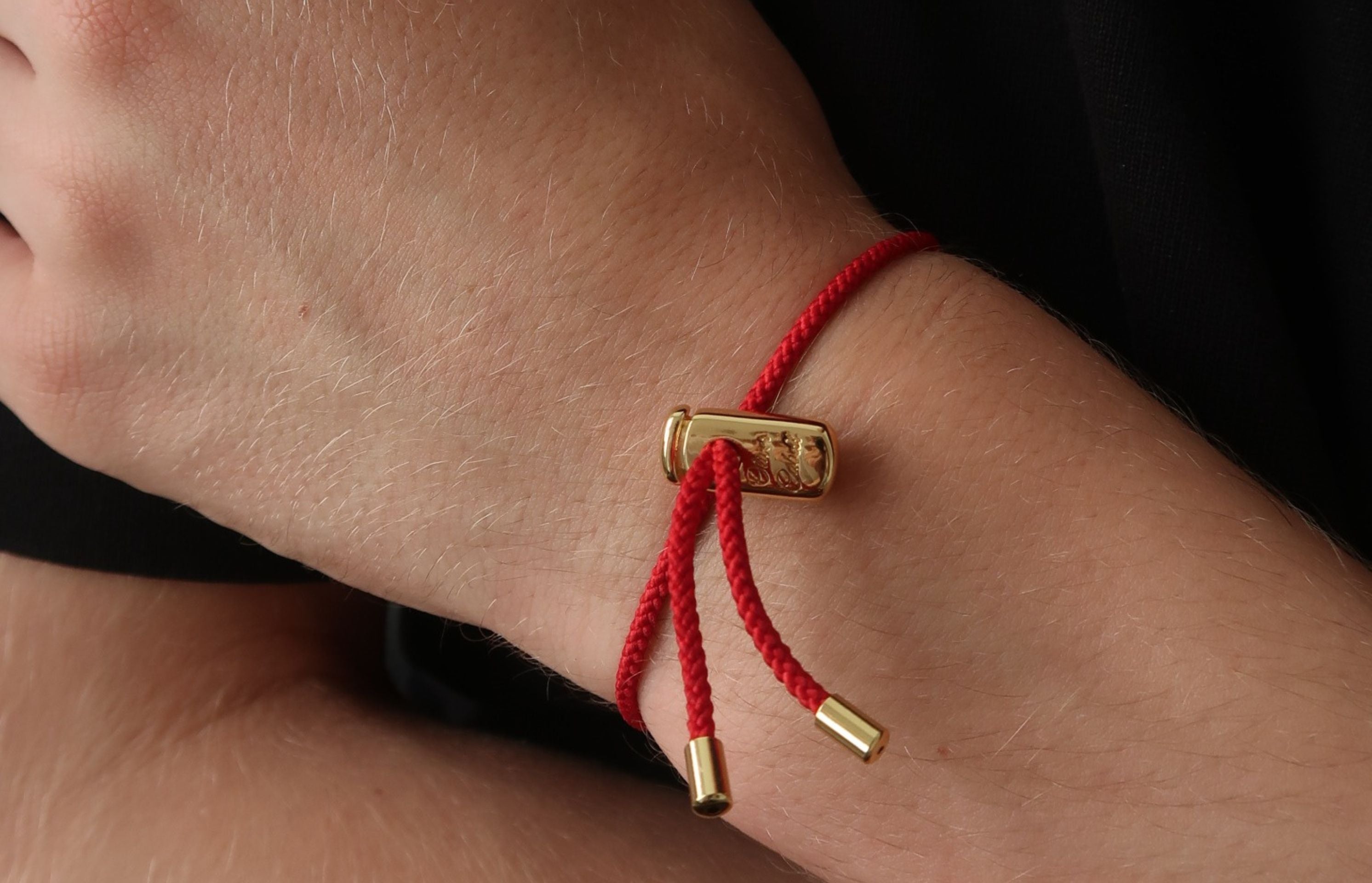 Red String Protection Bracelet Yellow Gold / Mens
