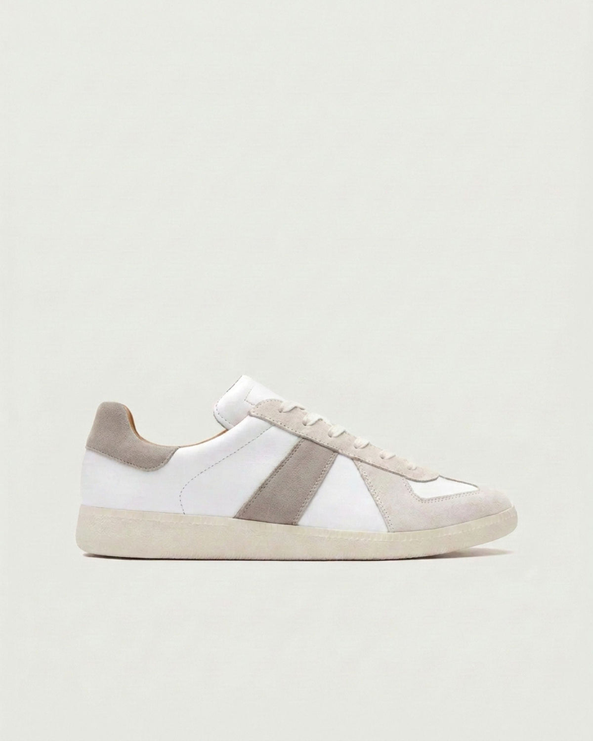 GAT | White / Stone / Ivory
