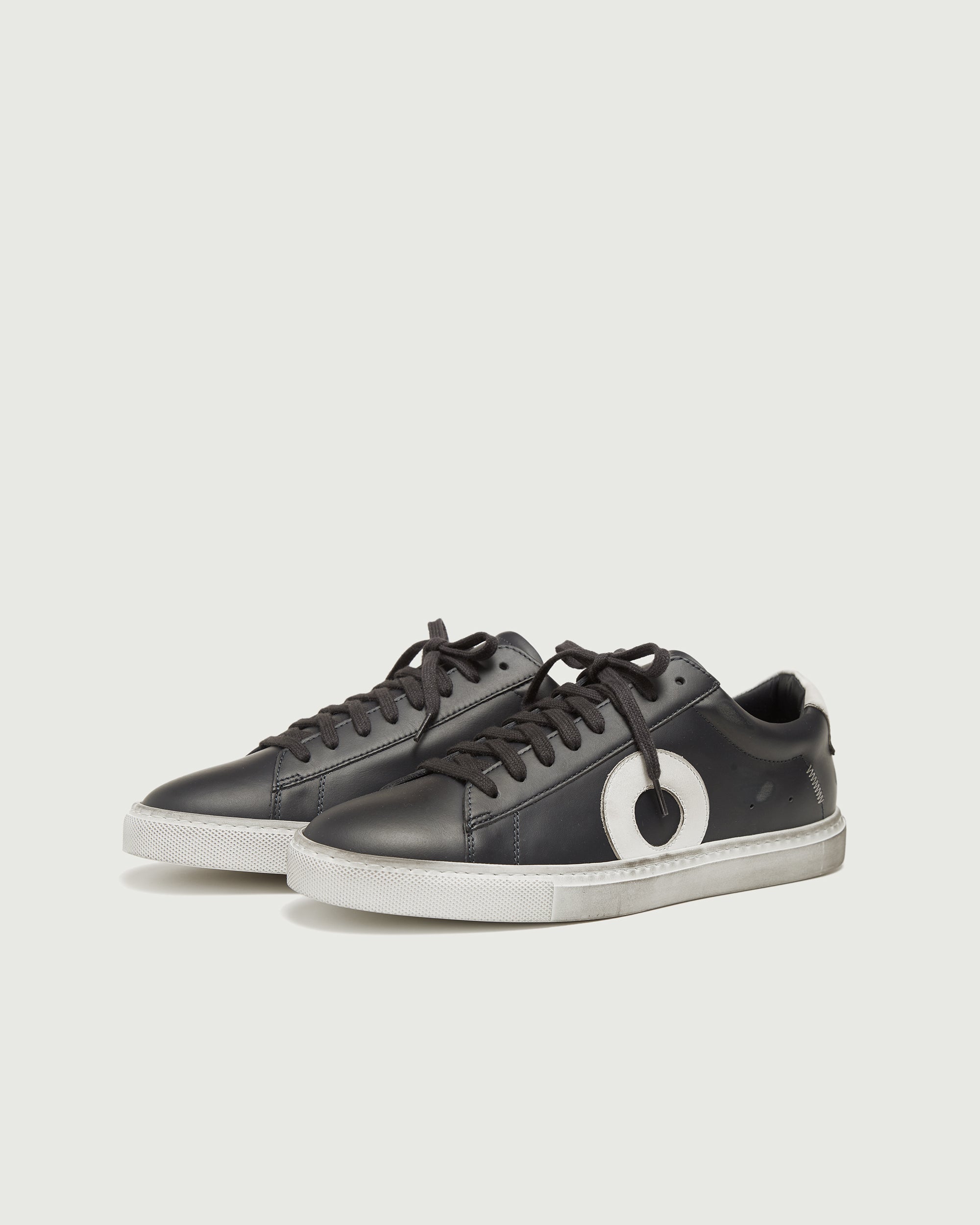 Low 1 | Oxford