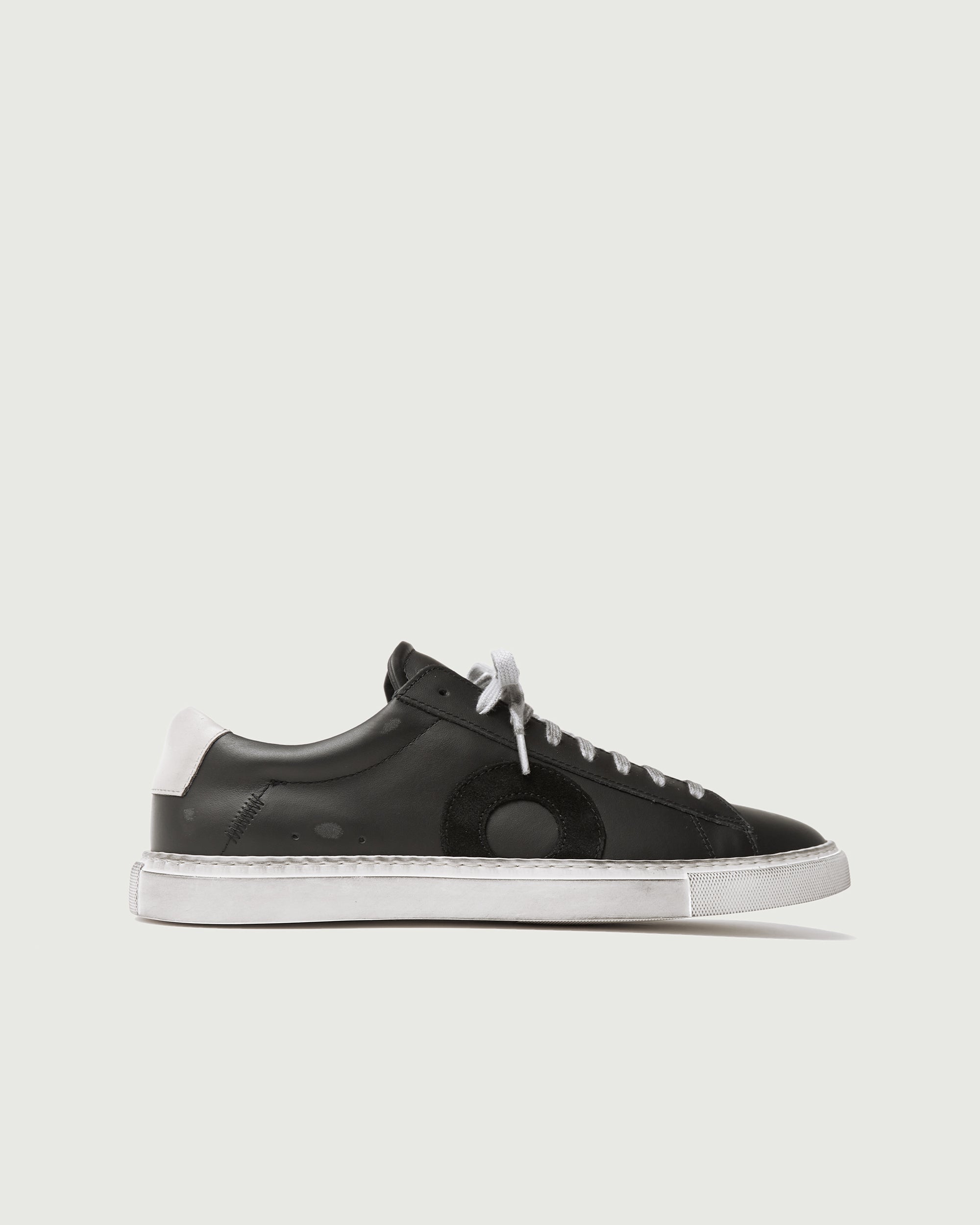 Low 1 | Phantom