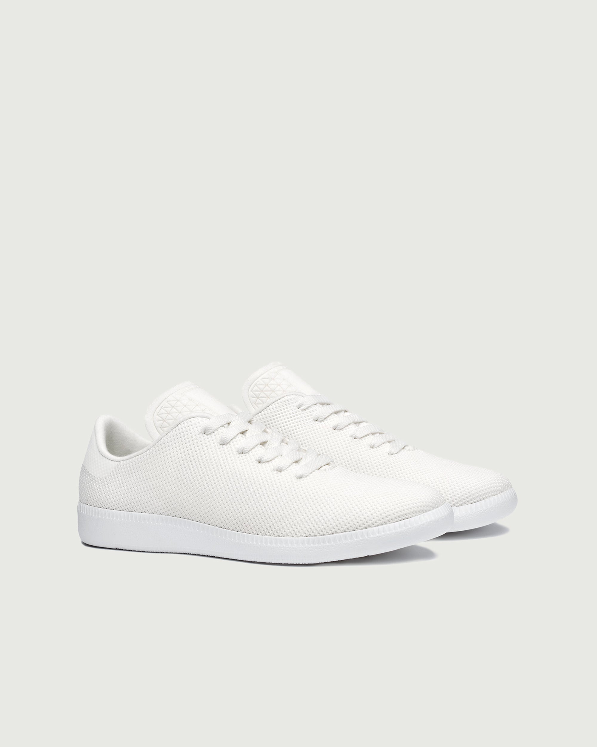 Phoenix | White