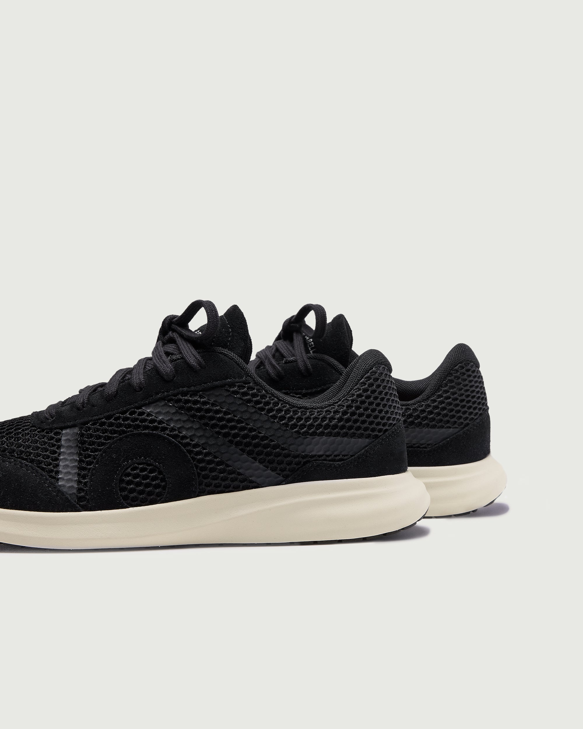 Proof 1 | Black – Oliver Cabell