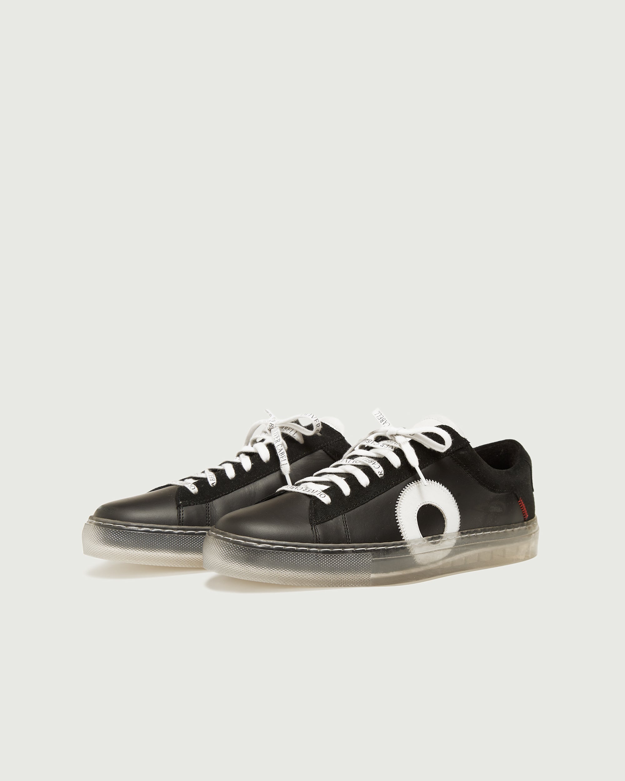 Low 1 | Reverse Yin Yang – Oliver Cabell
