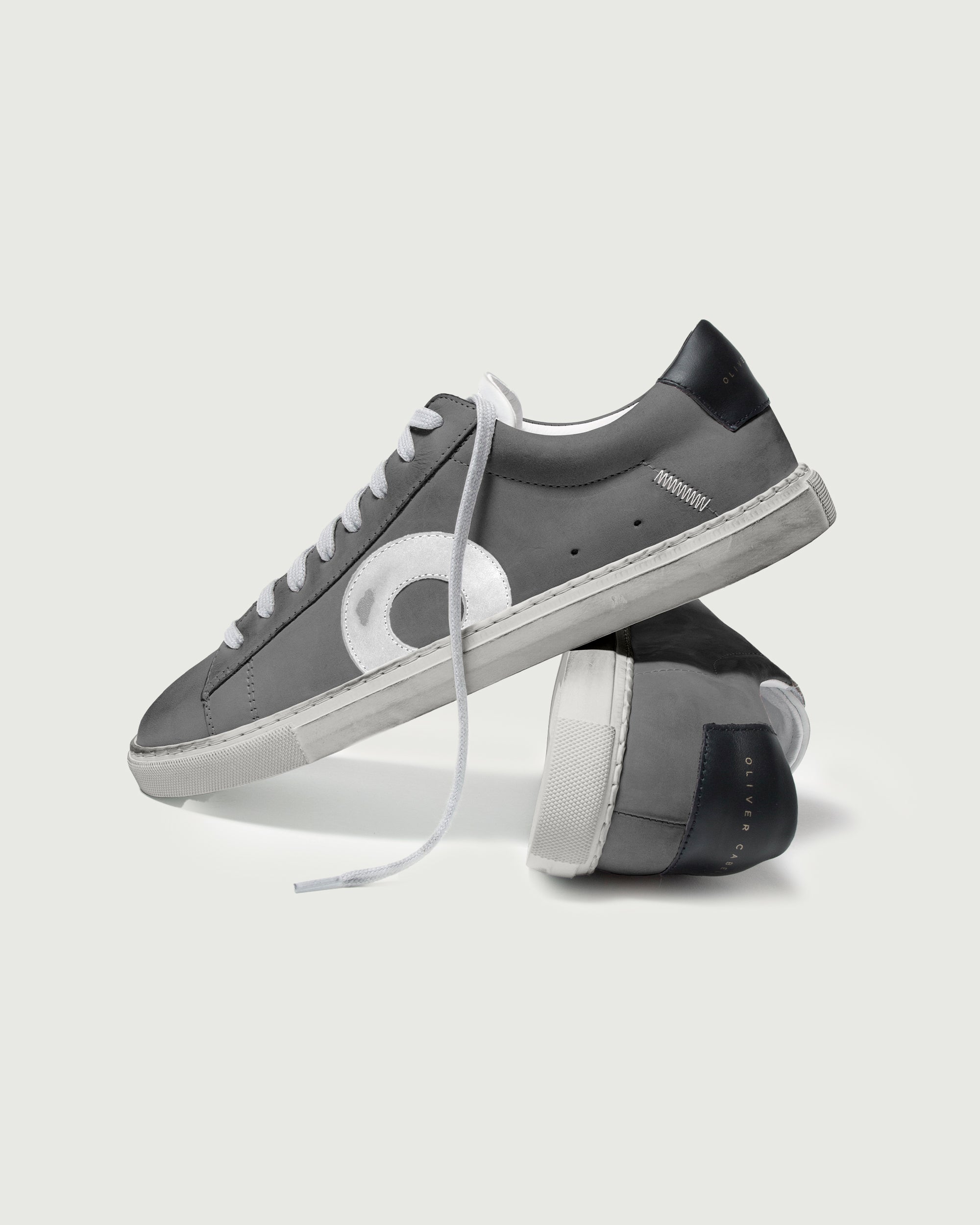 Low 1 | Smoke