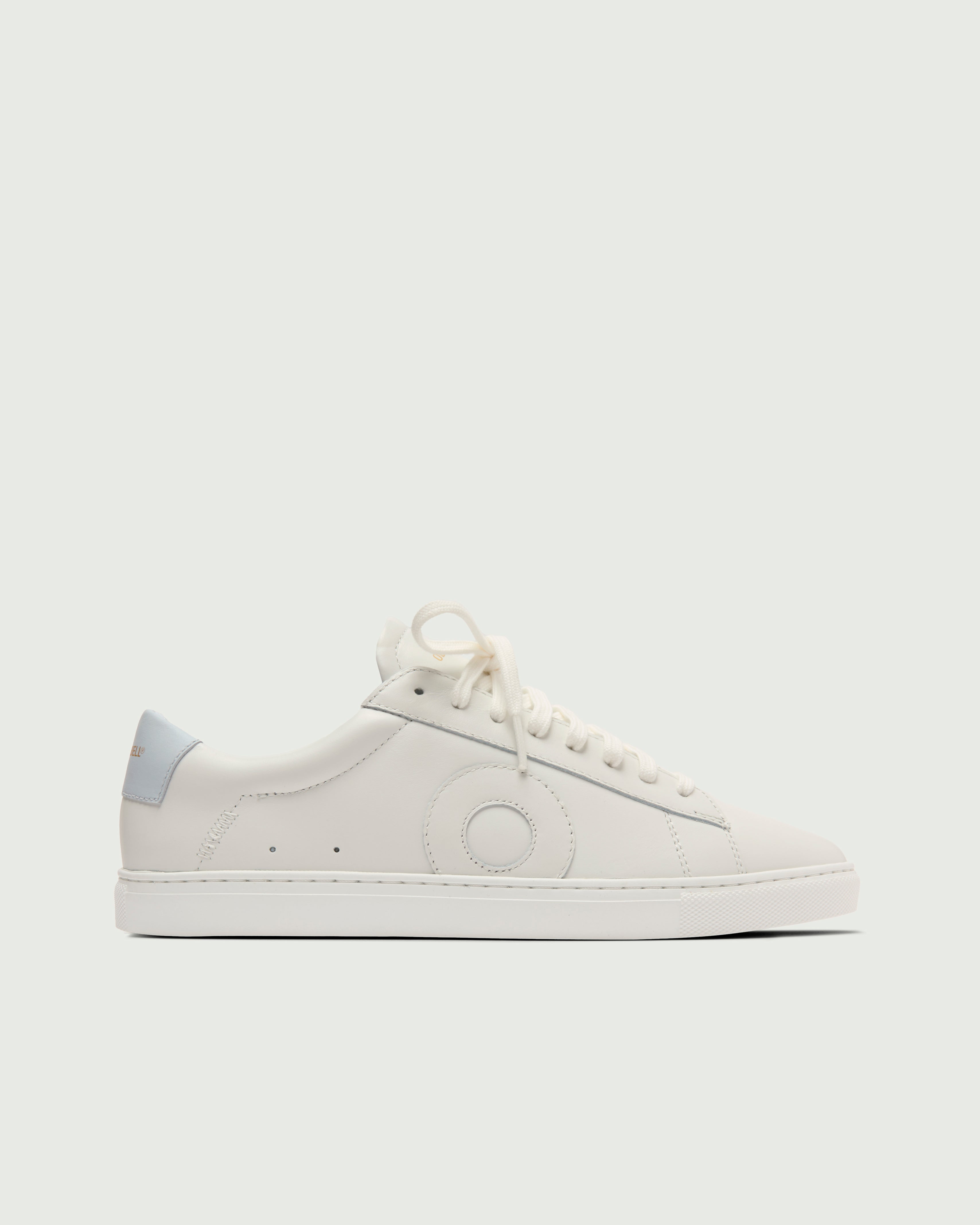 Low 1 | White / Arctic – Oliver Cabell
