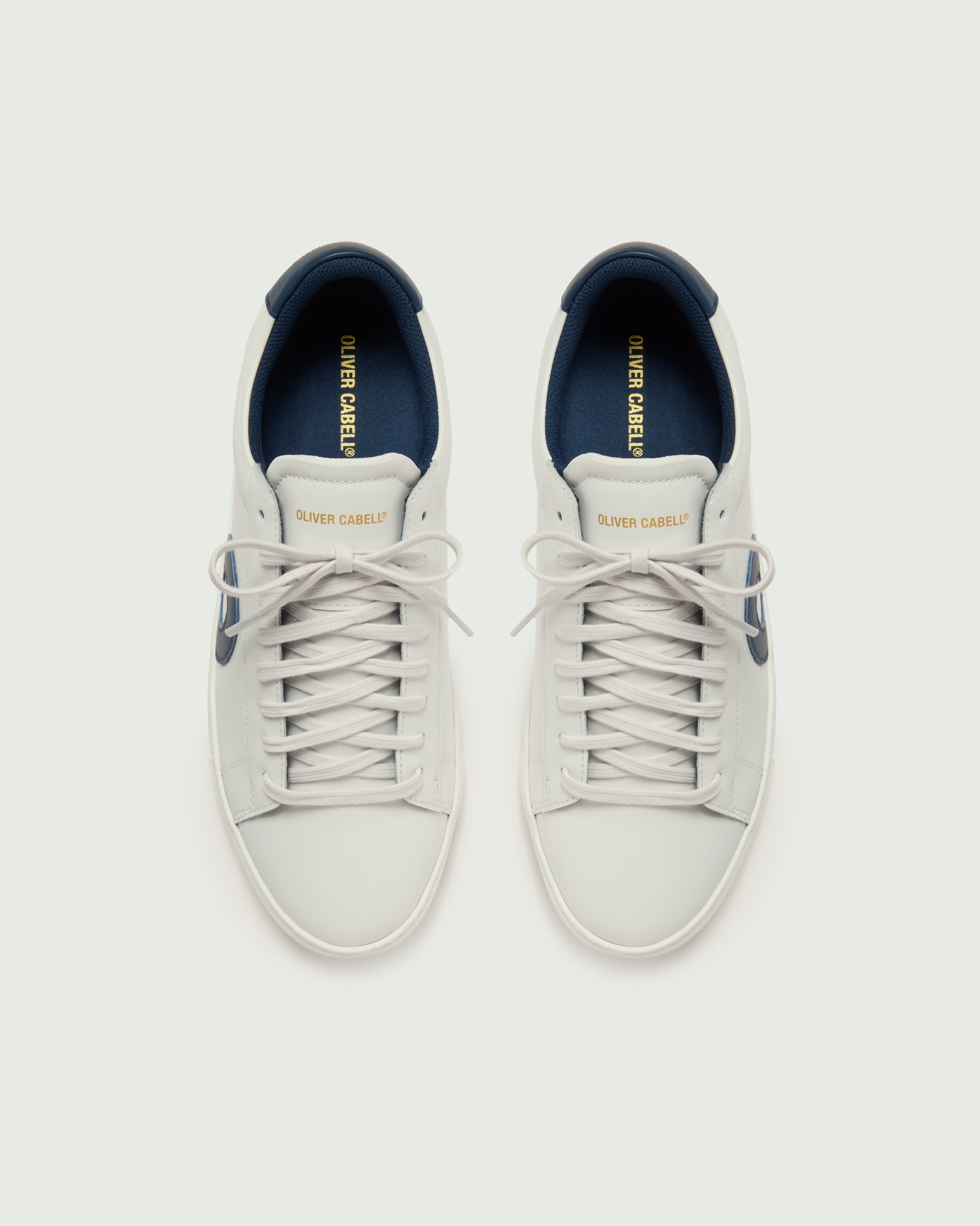 Low 1 | White / Navy – Oliver Cabell