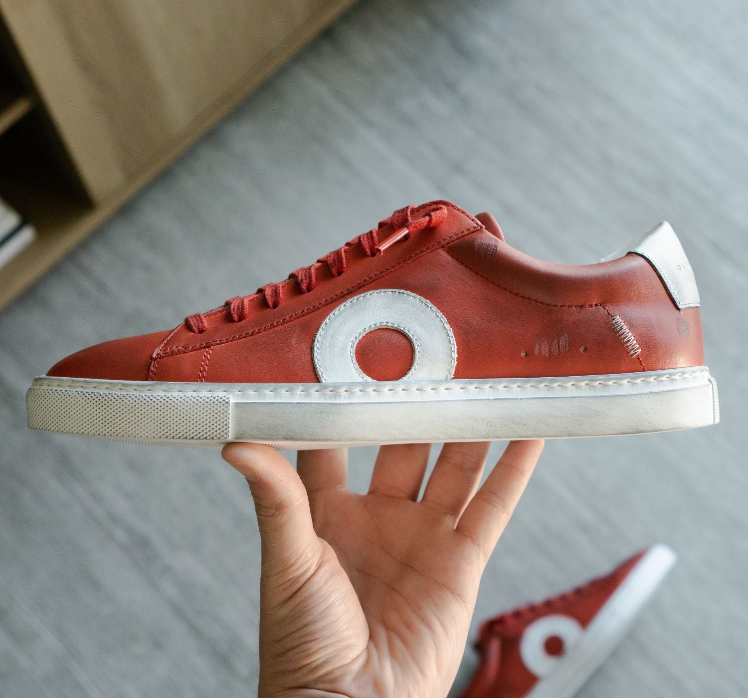 Low 1 | Crimson